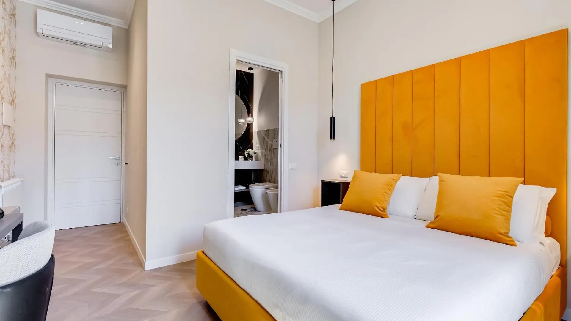 Guest house Dionigi 43 Private Suites By Premium Suites Collection Rome Italy