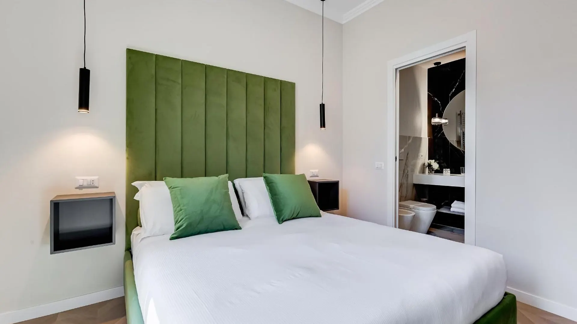 Guest house Dionigi 43 Private Suites By Premium Suites Collection Rome