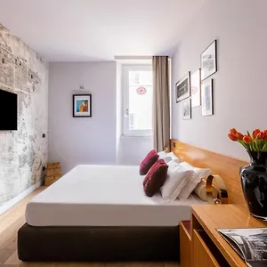 2* Πανσιόν Downtown Boutique House - Ca Domus Collection