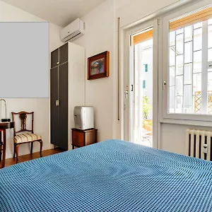 Guest house Turistico Via Dei Faggi -, Rome